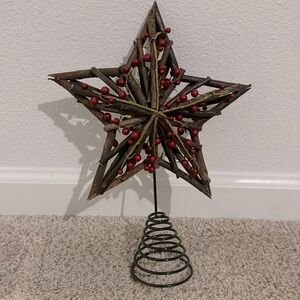 Twig and Berries Tree Topper